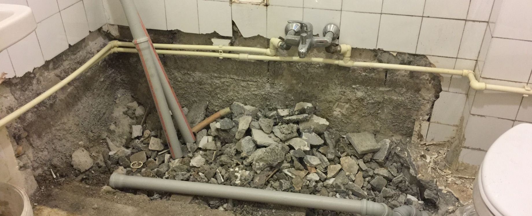 bathroom fitter near me SW15 4DQ